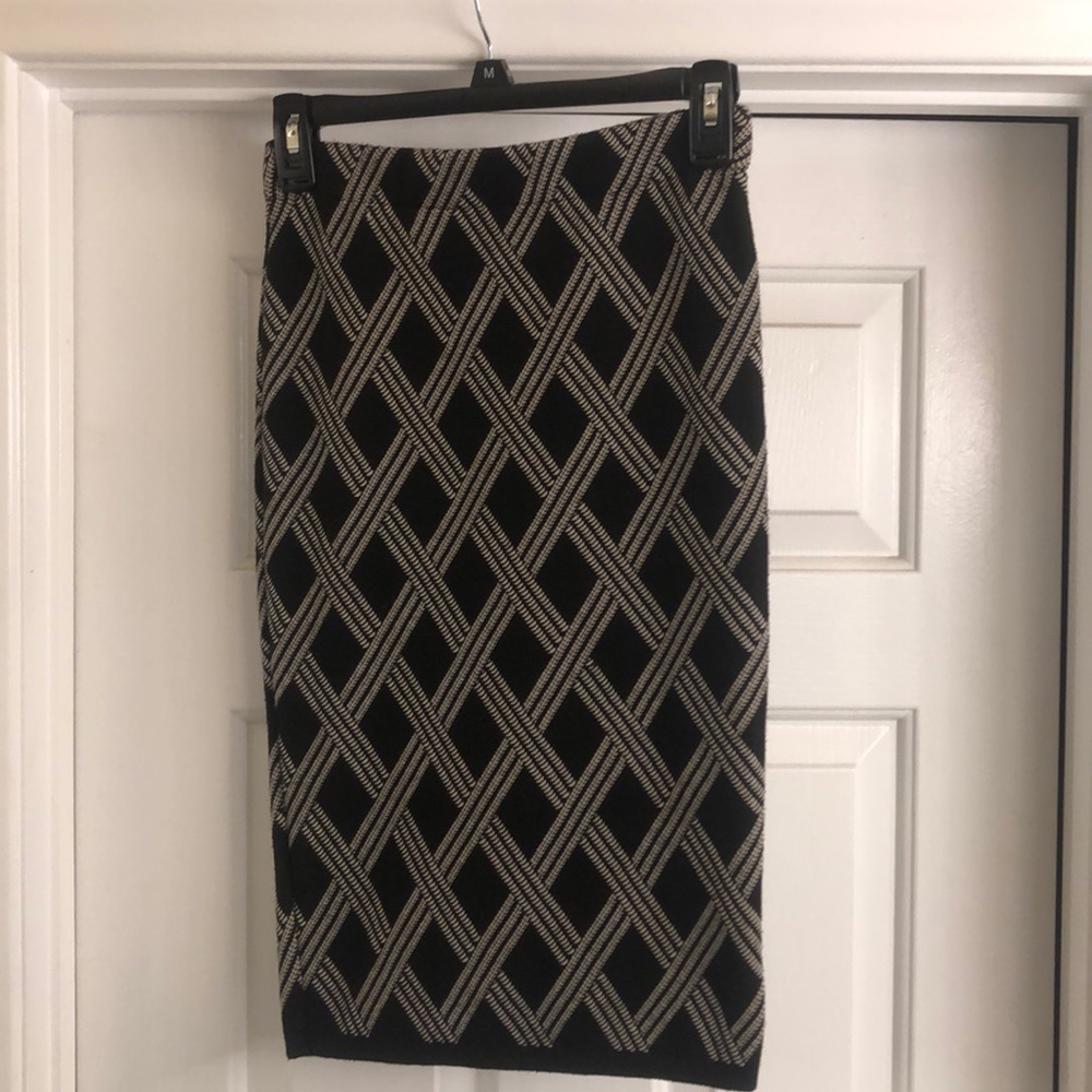 Ladies skirt
